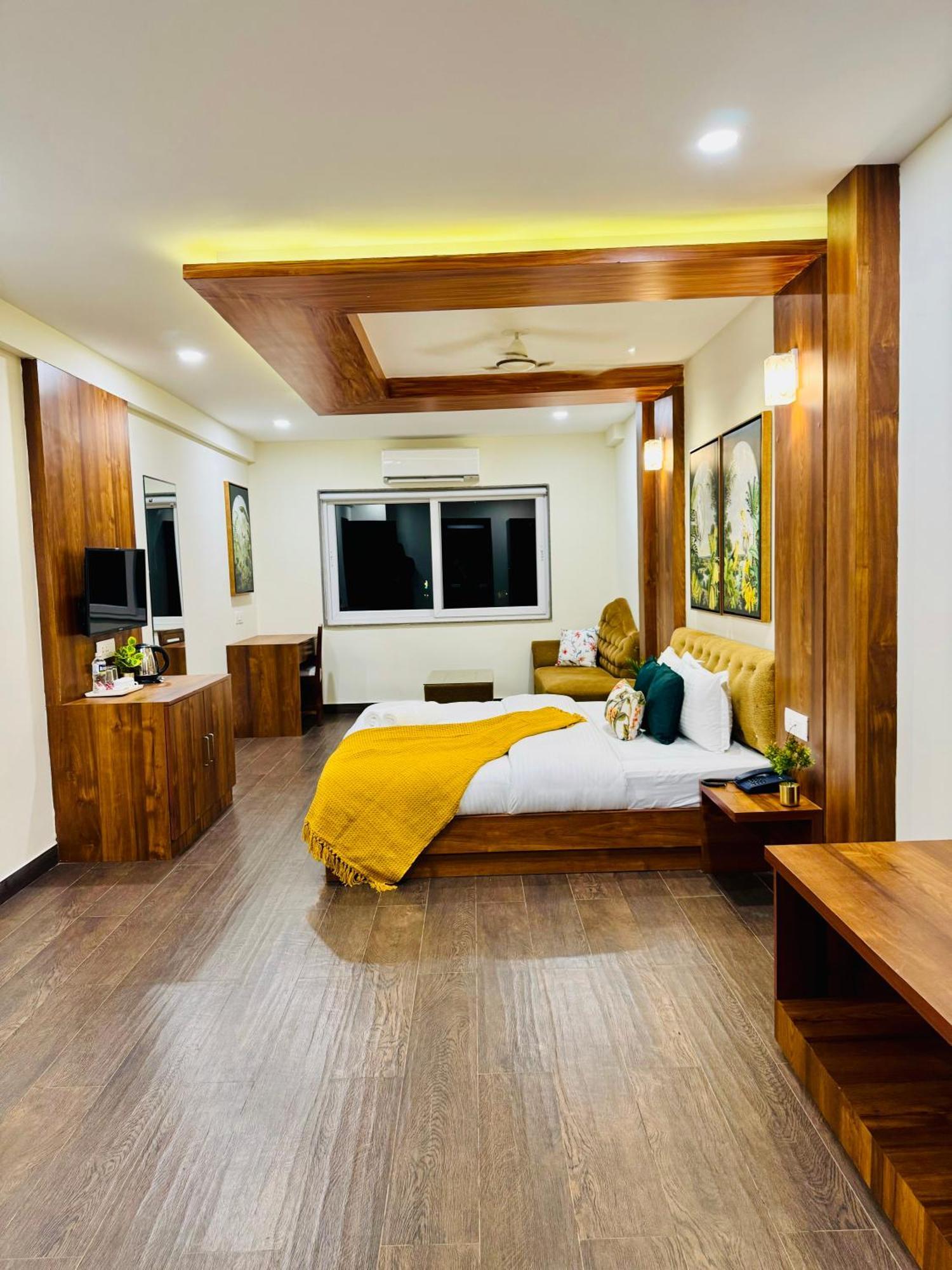 Bluo Amani Vagator - Boutique Hotel Goa Anjuna Esterno foto