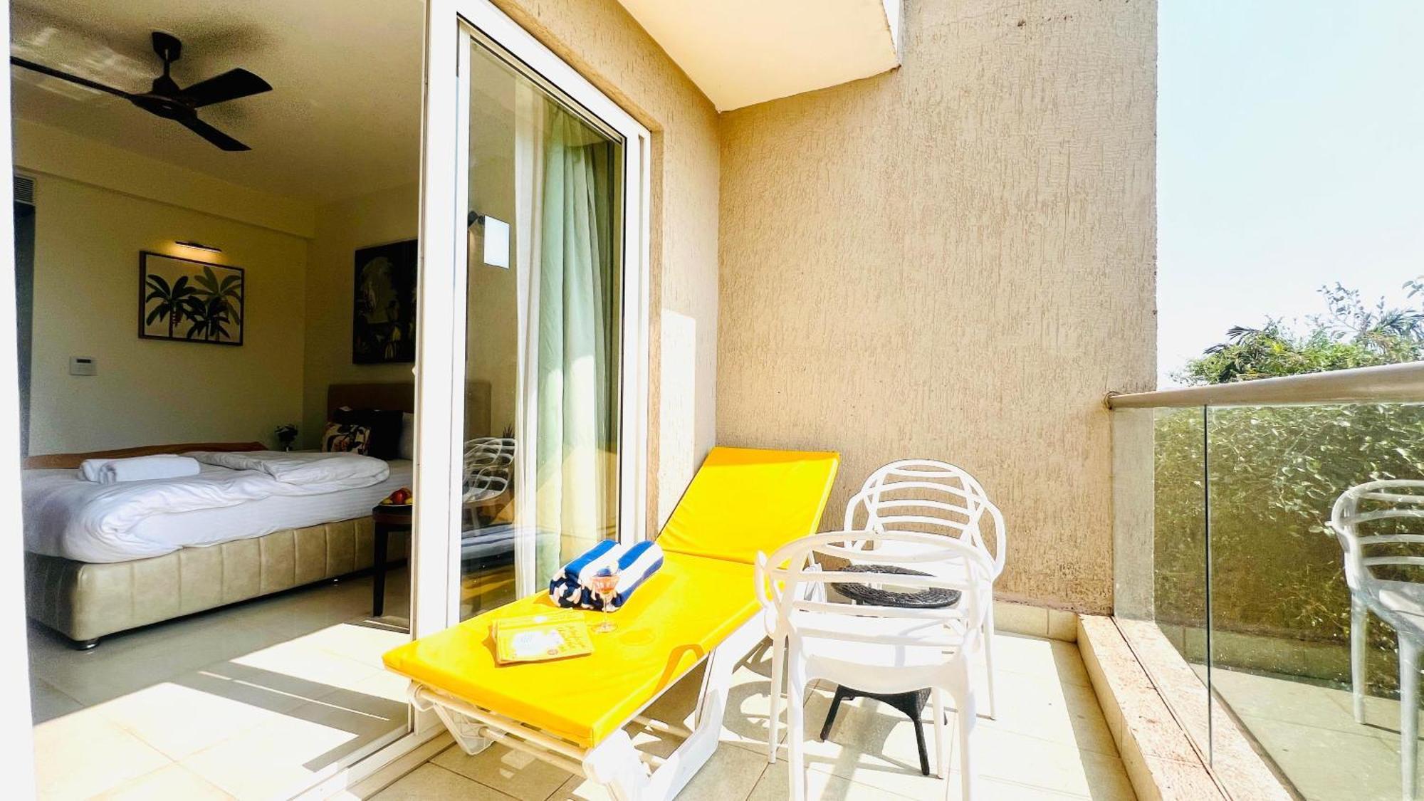 Bluo Amani Vagator - Boutique Hotel Goa Anjuna Esterno foto